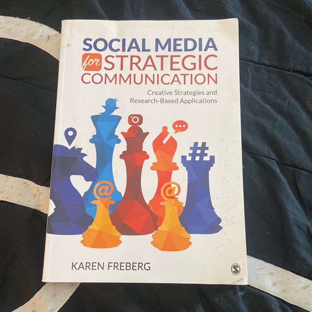 Social Media For Strategic Communicarion - Textbook